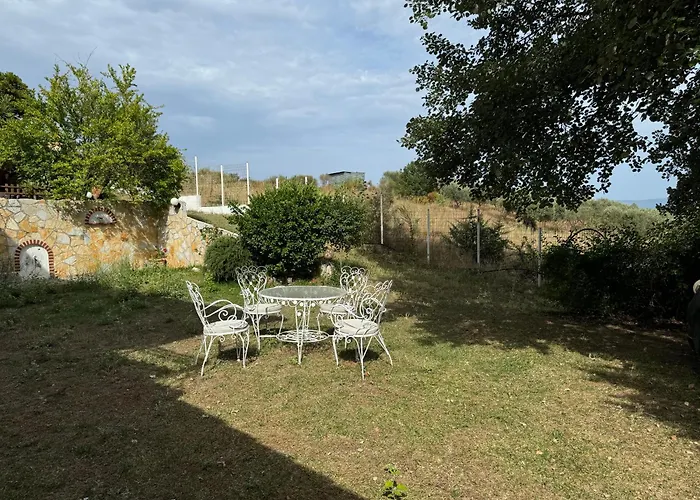 Apartment Alexandros *